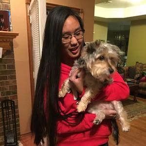 Meet your Posher, Alyssa